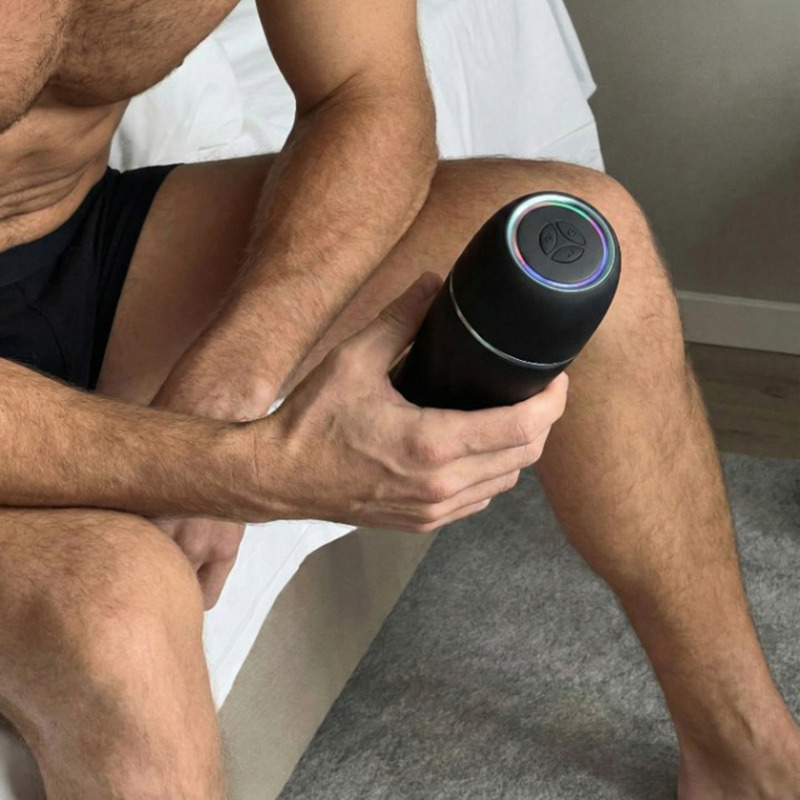 Cyclon Sexo Oral Succión