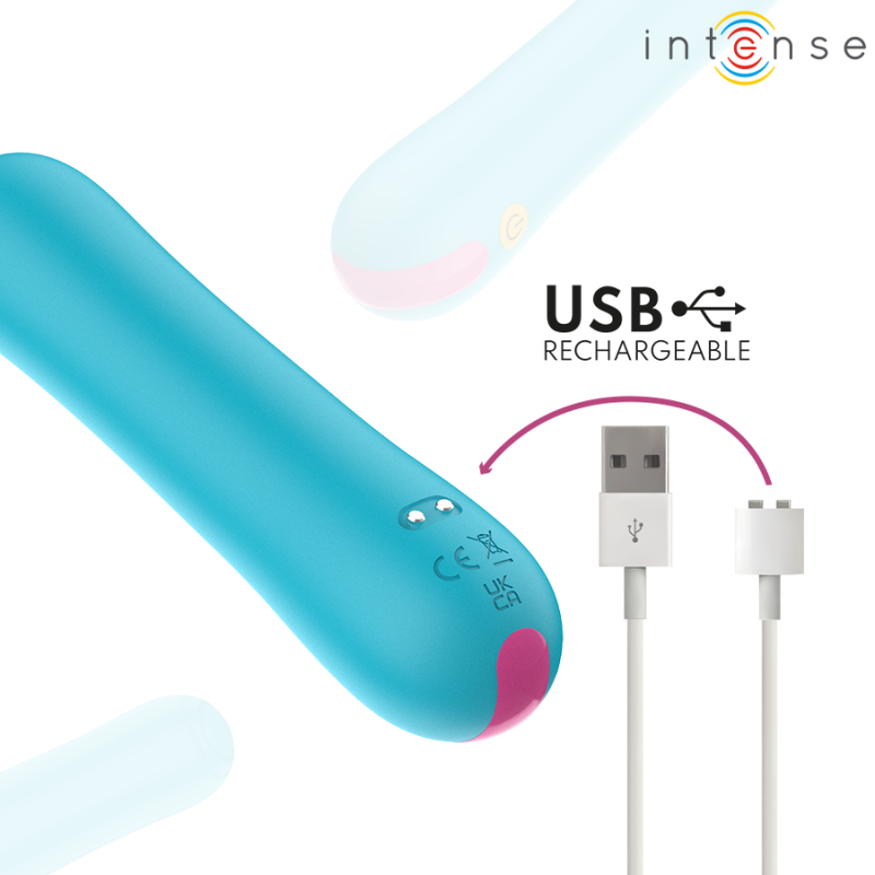 Claudia Tapping Vibrador