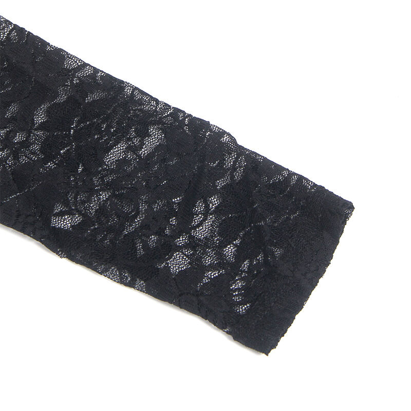 Vestido de Manga Larga con Encaje Negro