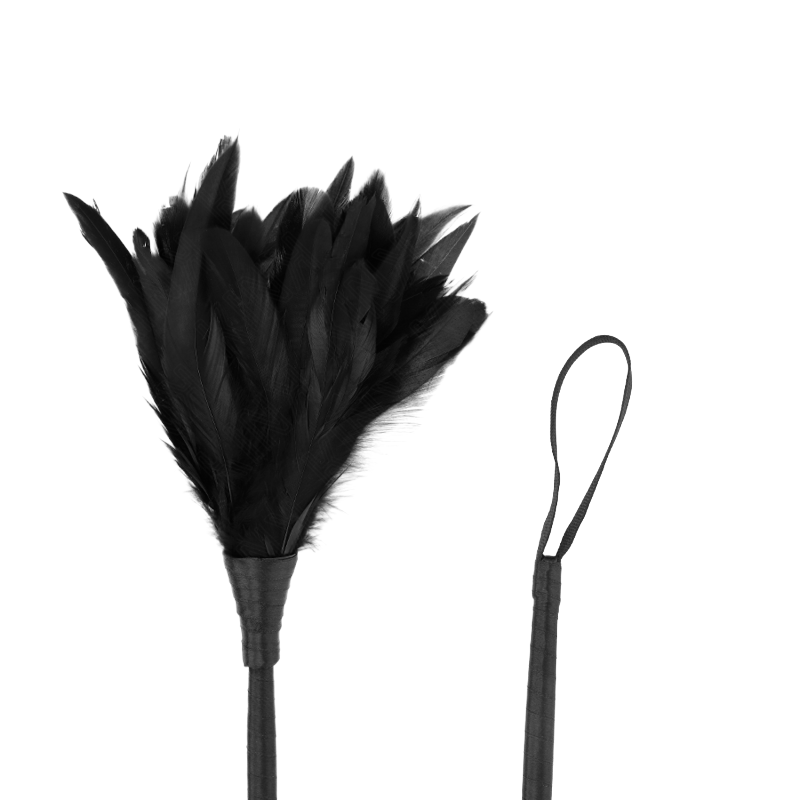 Plumas de Pollo Forma Cuerno de Criada Negro