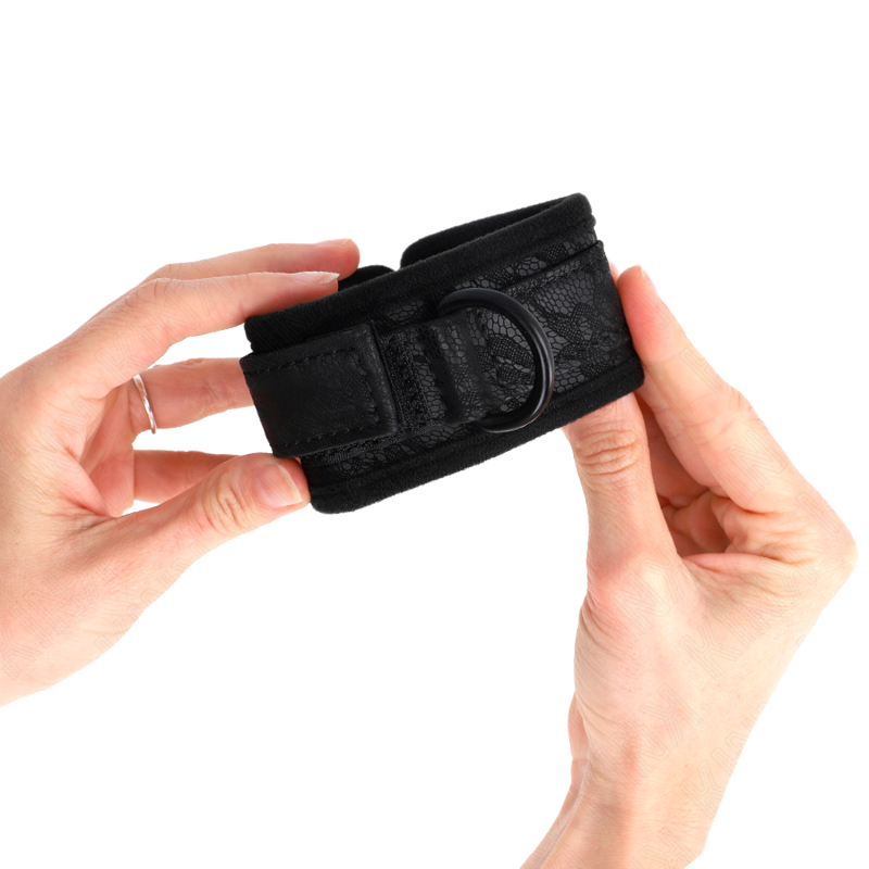 Muñequeras de Encaje y Neopreno Ajustables Negras