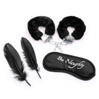 Set de 3 Piezas Antifaz, Esposas y Plumas Negro