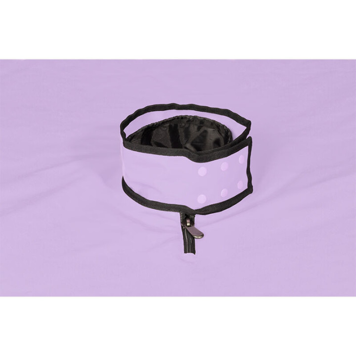 Kink Club Cabina Scandale Morado