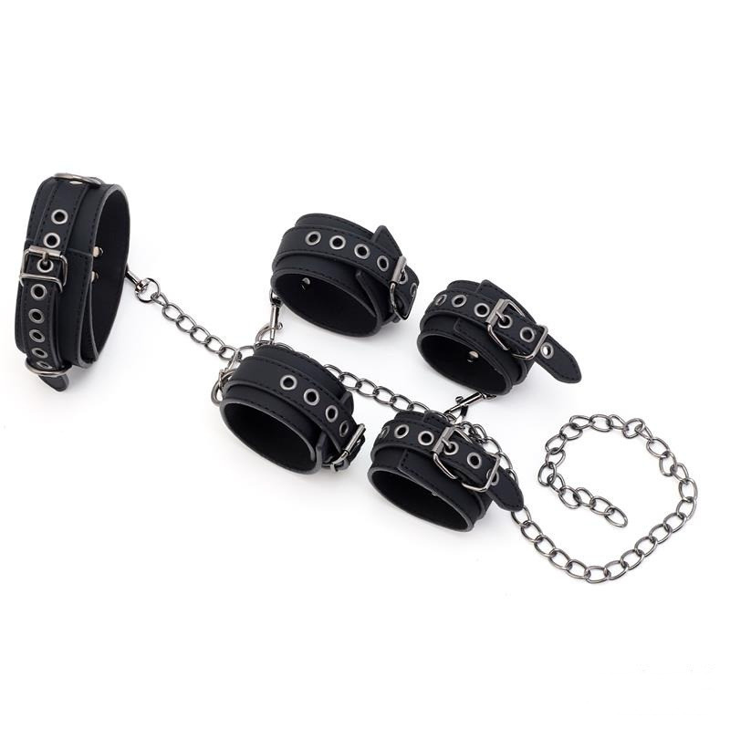 Set de Restricciones con Collar y Esposas
