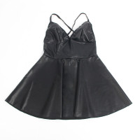 Vestido con Tirantes de Cuero Negro