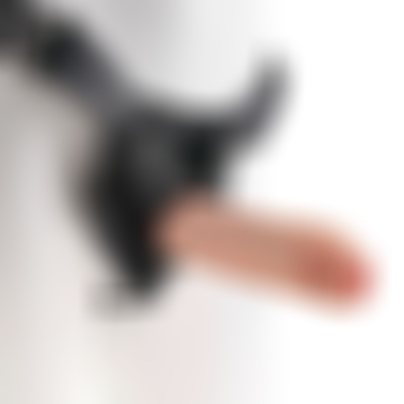 Arnés con Pene Realístico Uncut 19 cm